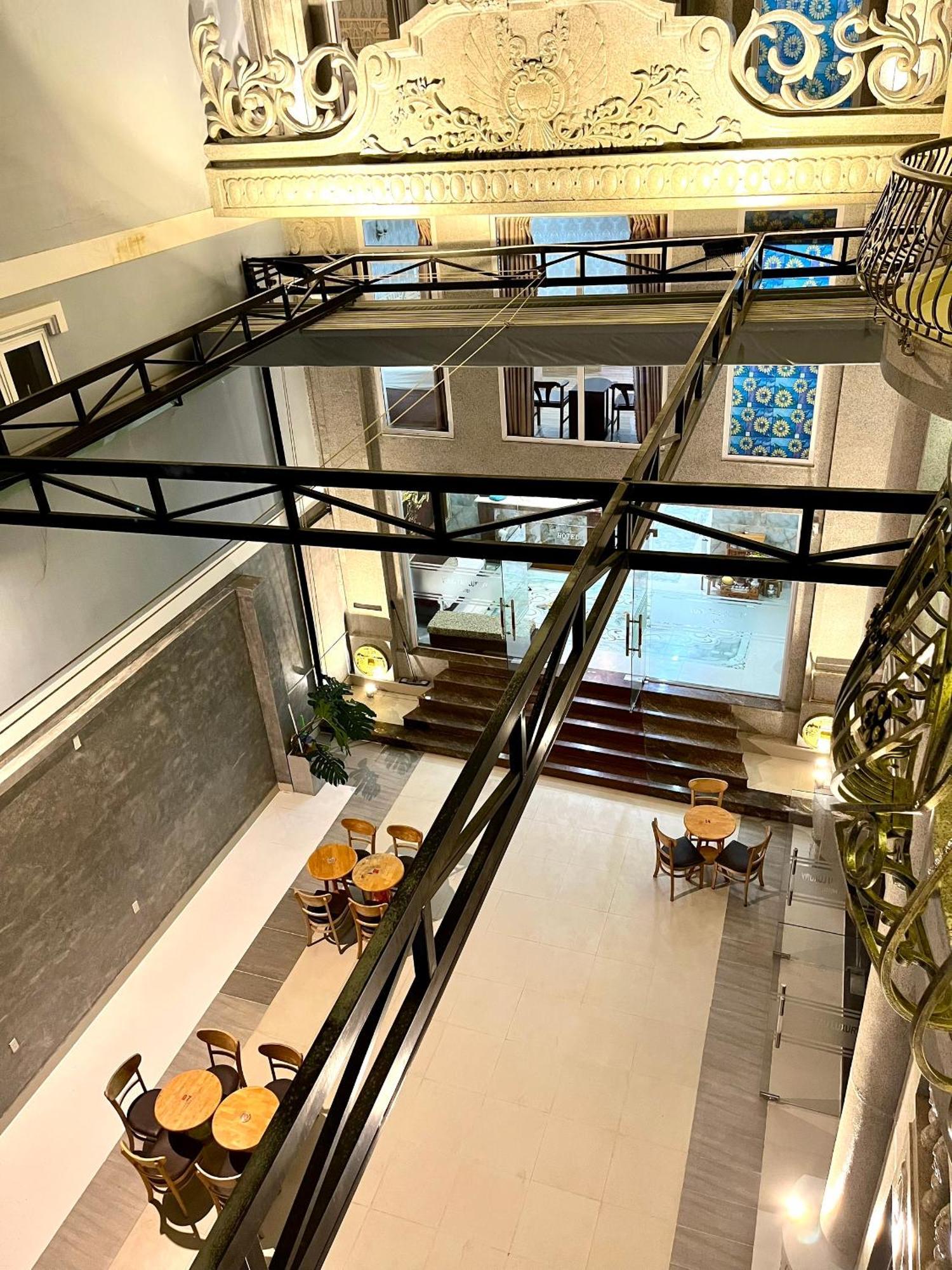 Vung Tau Luxury Hotel & Apartment Exterior photo