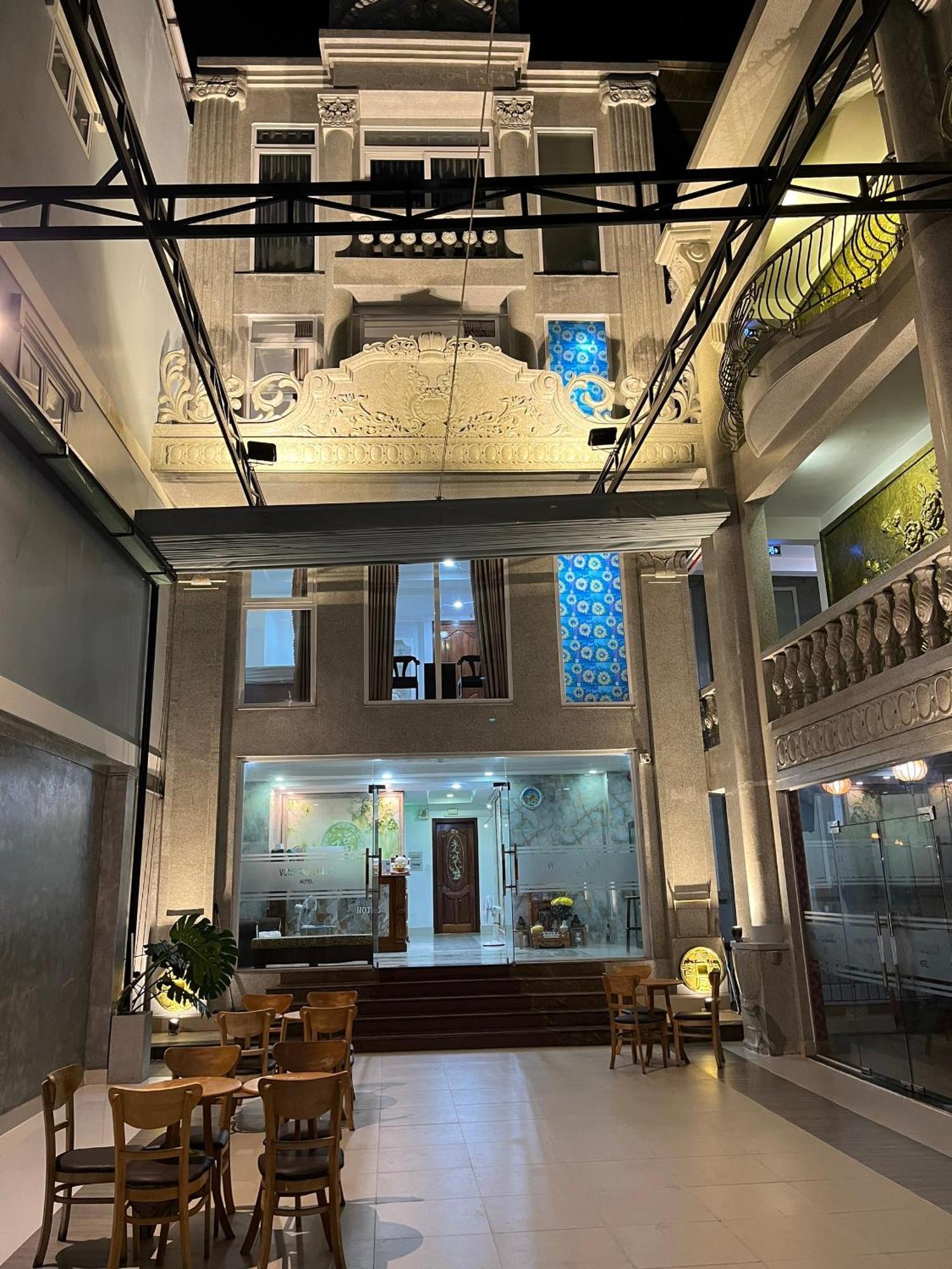 Vung Tau Luxury Hotel & Apartment Exterior photo